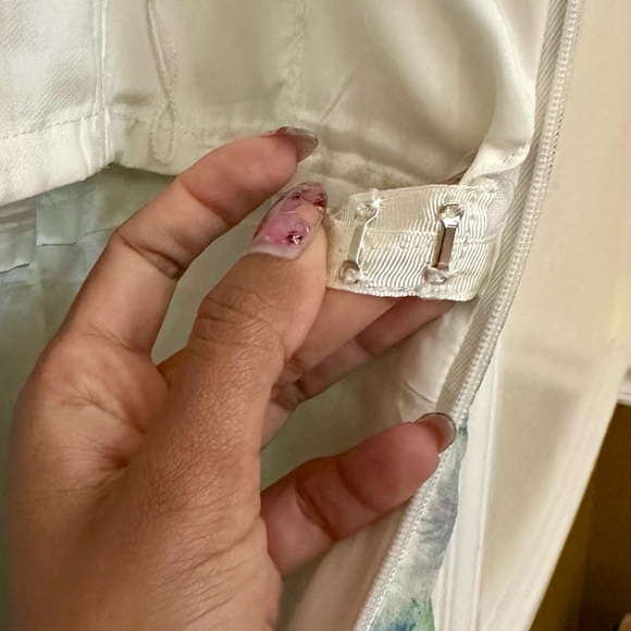 Aidan Mattox Springtime Silk Strapless Dress - Size 0 - Picture 8 of 11